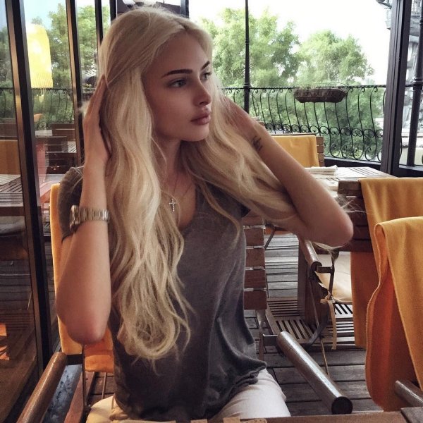 Эффектная Алена шишкова в соблазнительной фотосессии