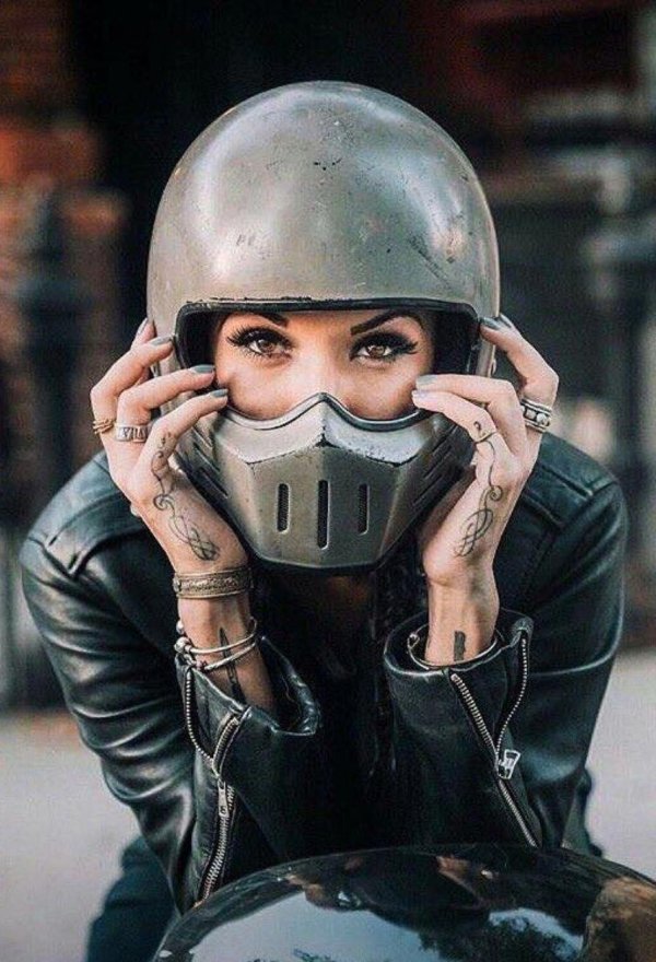 Девушка в шлеме, Motorbike helmet, Девушка на мотоцикле в шлеме