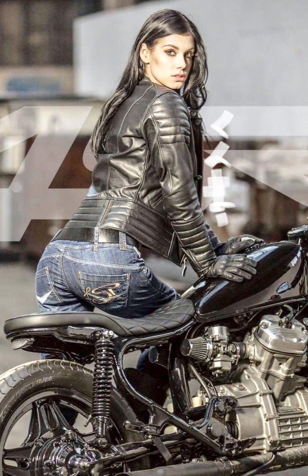 Ксения байкерша, Мотоцикл cafe racer, Мотоэкипировка harley davidson