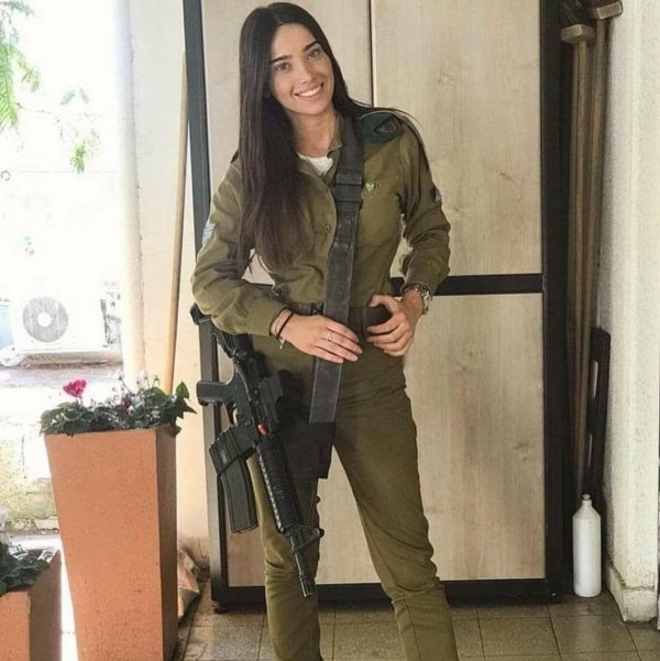 Даниэлла кертес цахал, Девушки в армии израиля, Девушки военные израиля