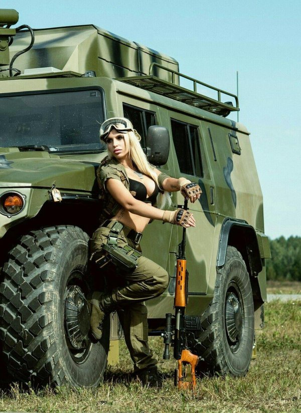 Милитари тактикал герл, Девушка милитари, Милитари тактикал герлз