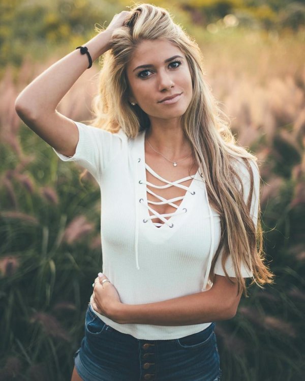 Emily tanner, Девушек красивых, Девушка