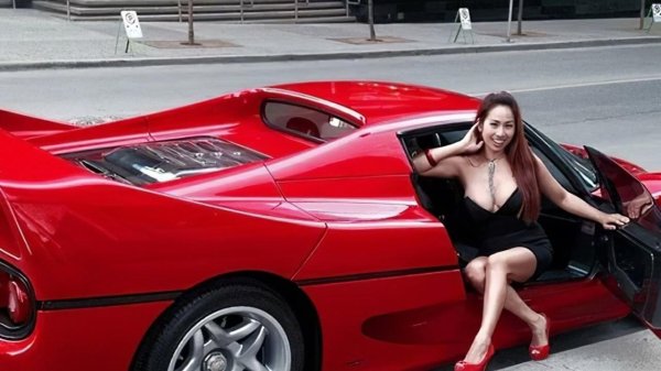 Автомобиль ferrari, Автомобиль девушка, Феррари девушка
