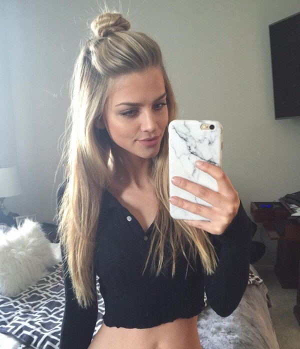 Селфи блондинка, Marina laswick, Марина ласвик селфи
