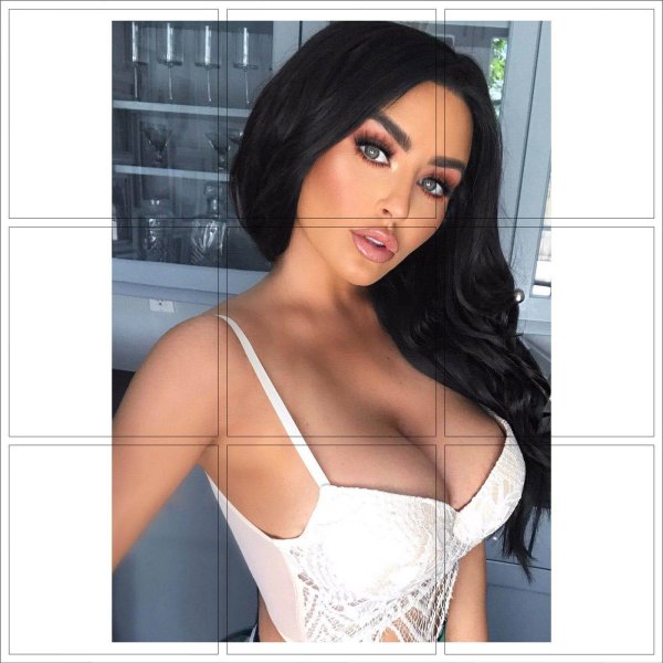 Привлекательная Abigail Ratchford с аппетитными формами