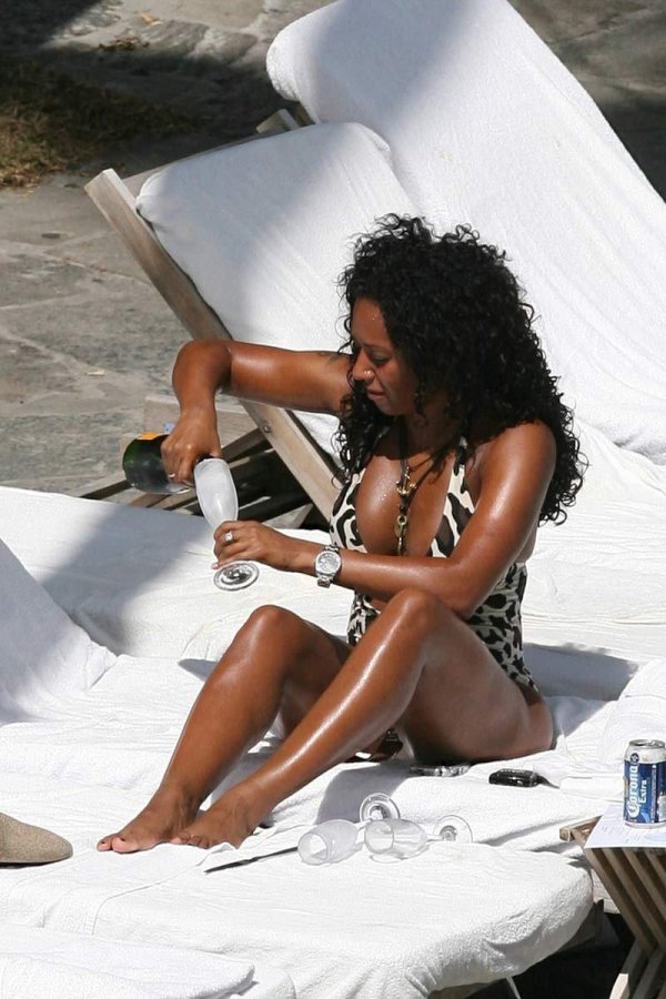 Melanie brown, Мелани браун в купальнике, Мелани браун