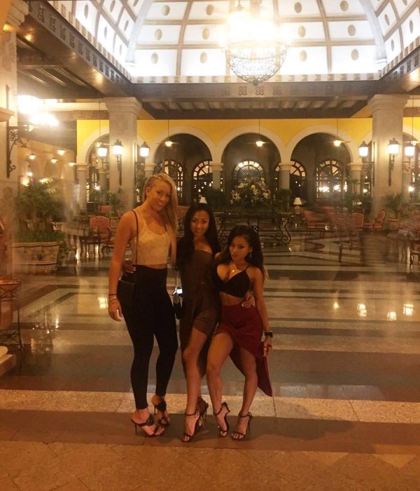 Азиатка, Катя элис генри yovanna ventura, Красива девушка
