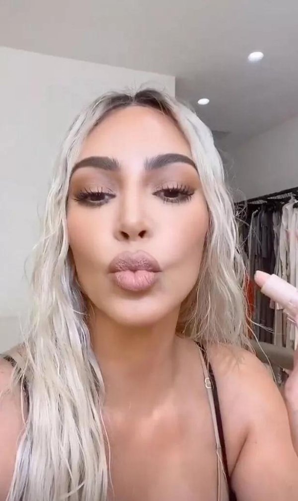 Ким кардашян платиновый блонд, Kimberly kardashian, Kim kardashian instagram
