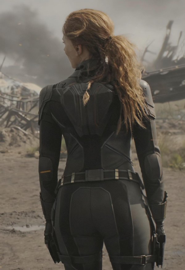Scarlett johansson black widow