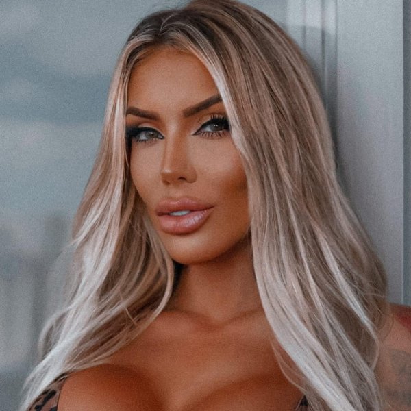 Летиция алонсо bimbo, Летисия алонсо, Девушка