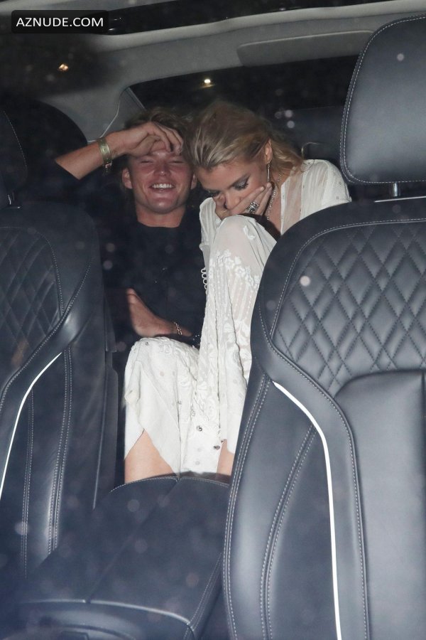Stella maxwell jordan barrett, Стелла максвелл и кристен стюарт, Stella maxwell