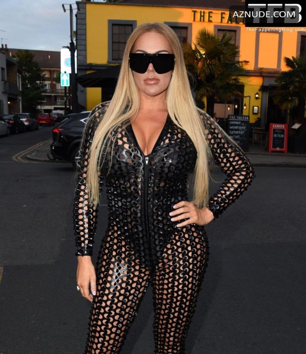 Откровенные наряды, Aisleyne horgan wallace, Aisleyne horgan