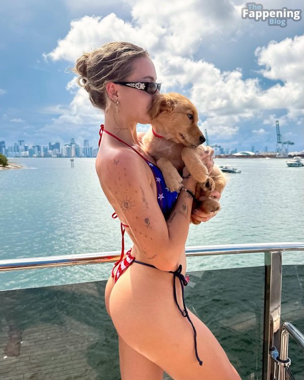 Жгучая актриса Чарли Джордан на OnlyFans