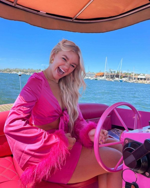 Katie sigmond, Девушка, Jordyn jones 2021