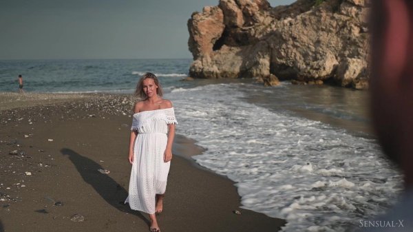 Море девушка, Фотосессии на море, Платье на пляж