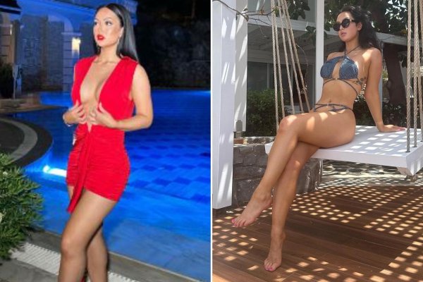 Аделина Сотникова красотка в бикини