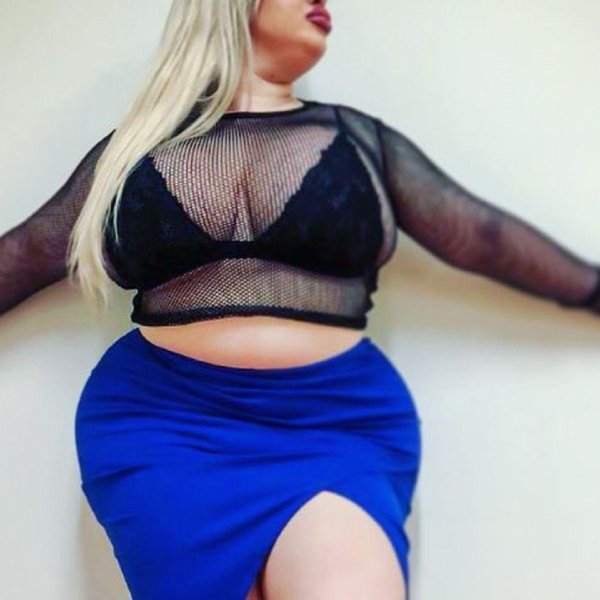 Наташа краун, Наташа кровн, Natasha crown