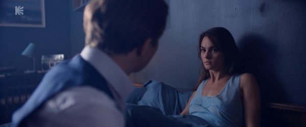 Восхитительная актриса Ангелина Стречина в привлекательном стиле