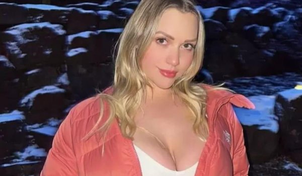 Малкова миа, Девушка, Женщин