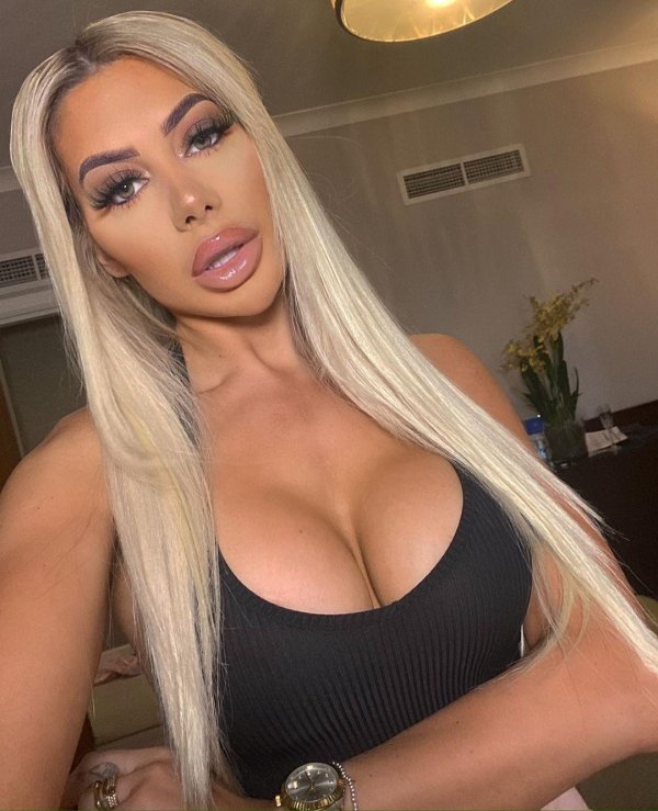 Девушка, Хлои ферри insta, Бимбо