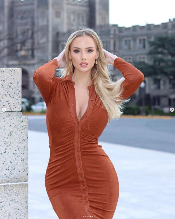 Девушка, Valerie cody, Валери коди