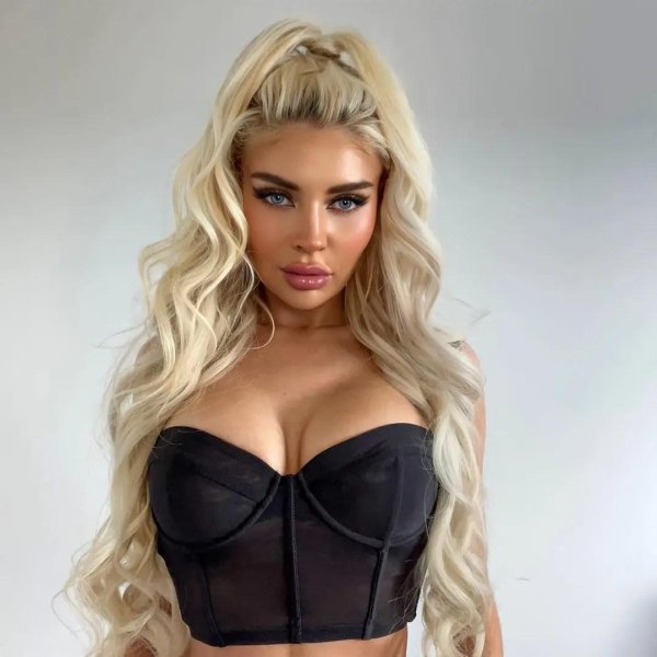 Larissa trownson