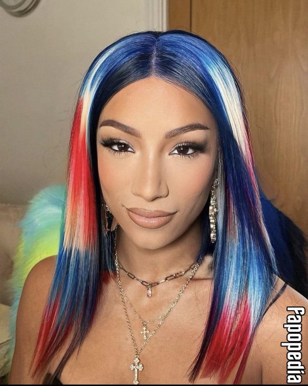 Sasha banks, Masika kalysha, Прическа
