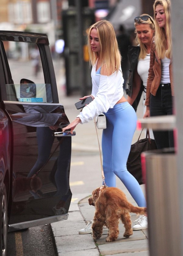 Kimberley garner в леггинсах, Kimberley garner, Кимберли гарнер