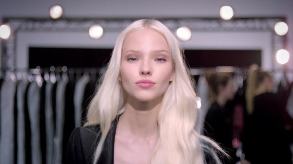 Модель саша лусс, Sasha luss, Платиновый блонд