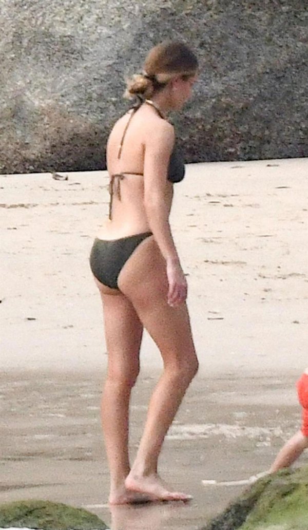 Rosie huntington whiteley, Rosie huntington whiteley nude, Рози хантингтон уайтли на пляже