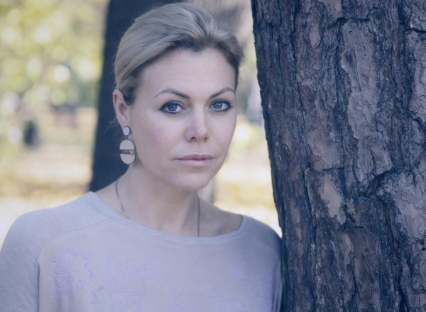 Привлекательная артистка Светлана Тимофеева-Летуновская в блеске славы