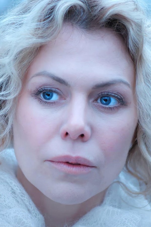 Очаровательная звезда Светлана Тимофеева-Летуновская сияет в искусстве
