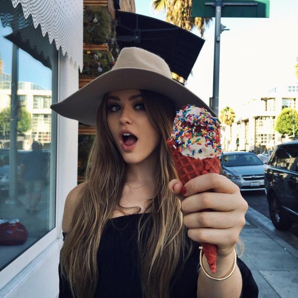 Kristina bazan, Кристина базан, Девушка