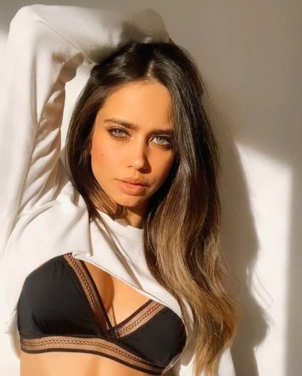 Catalina otalvaro, Ангелина дубровская блоггер, Девушка