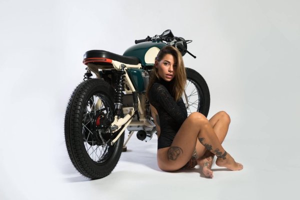 Cafe racer мотоцикл, Cafe racer honda, Светлана лаврикова байкерша киев
