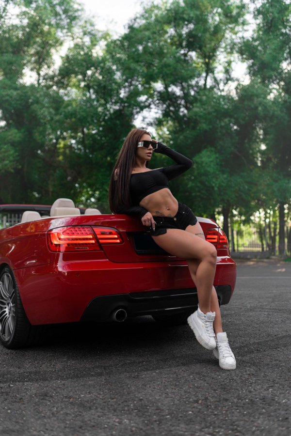Полина алексеева audi rs alex bazilev, Девушка на бмв, Девушка кабриолет бмв