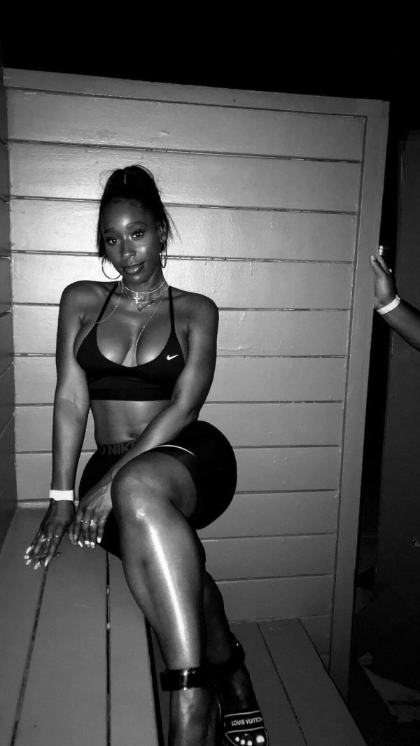 Девушка, Bria myles, Негритянка